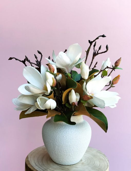 realistic-magnolia-flower-arrangement