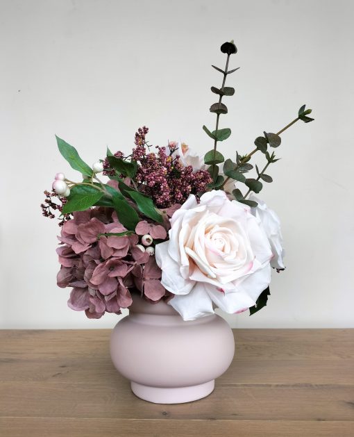 pretty-artificial-flower-arrangement