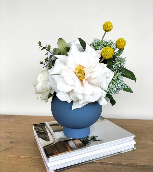artificial-flower-arrangement-gift