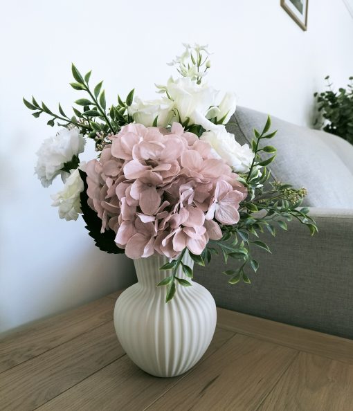 faux-hydrangea-lisianthus-vase-arrangement
