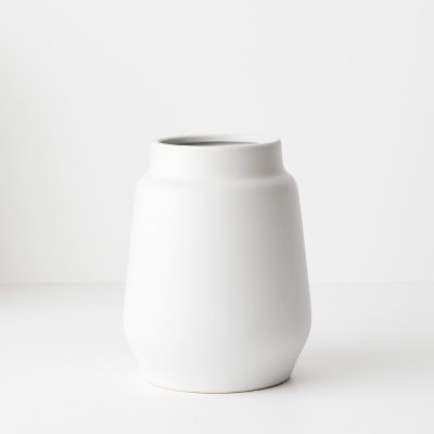white-wide-ceramic-vase