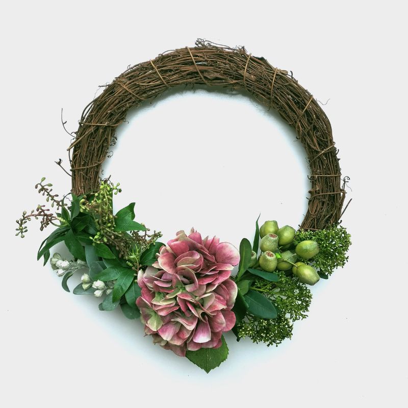 hydrangea-flower-wreath
