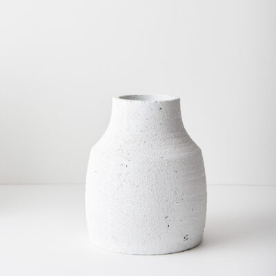white-concrete-decor-vase-pot