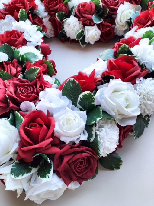 floral-heart-wreath