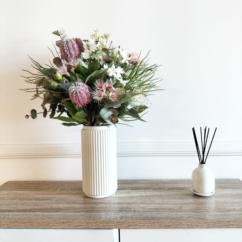 pink-native-flower-arrangement