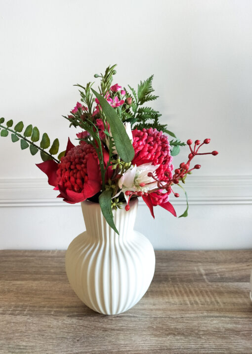 waratah-vase-arrangement