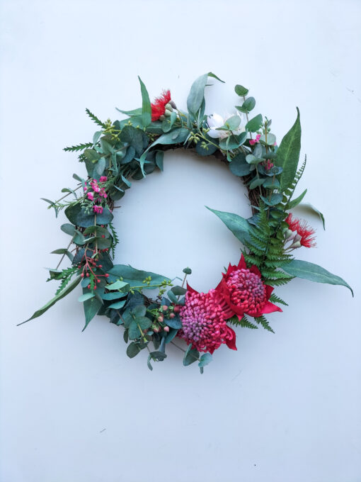 faux-waratah-wreath